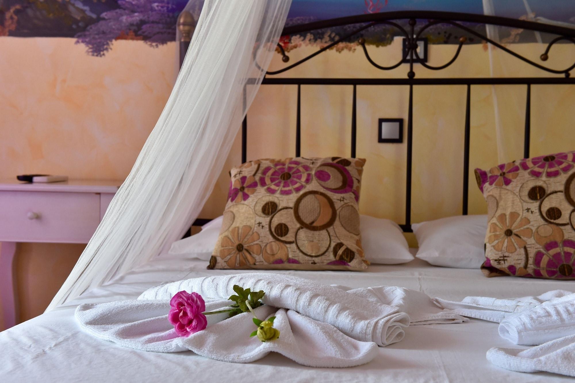 Aphrodite Boutique Hotel Alikí Extérieur photo
