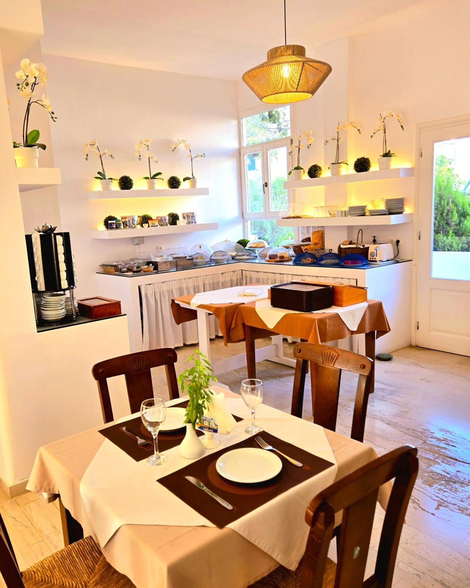 Aphrodite Boutique Hotel Alikí Extérieur photo