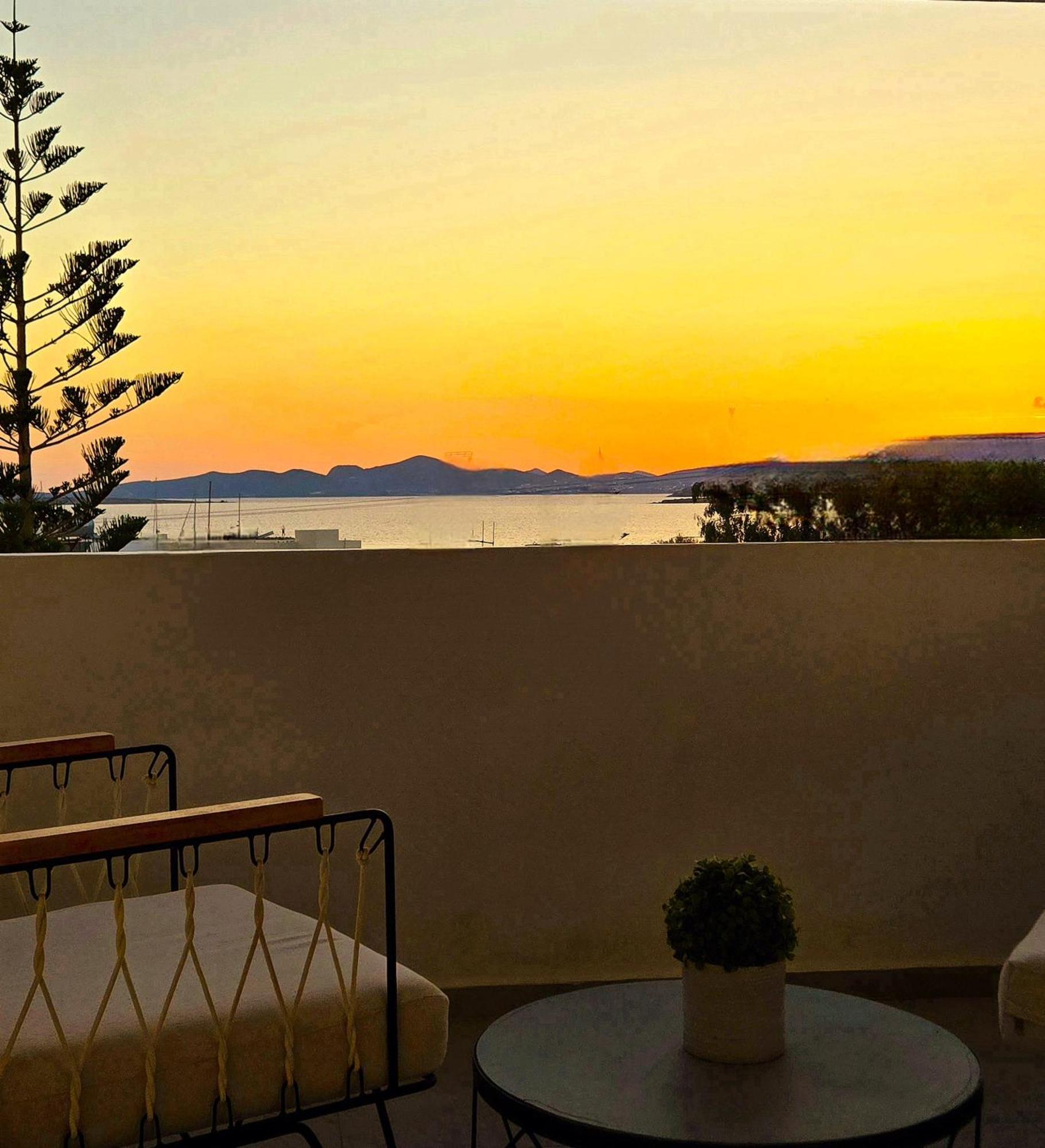 Aphrodite Boutique Hotel Alikí Extérieur photo