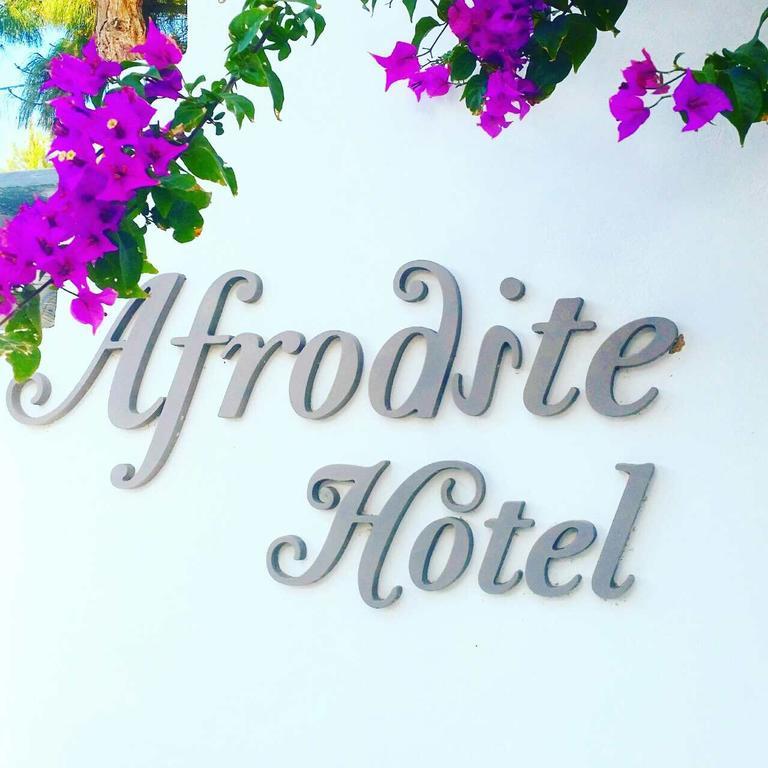 Aphrodite Boutique Hotel Alikí Extérieur photo